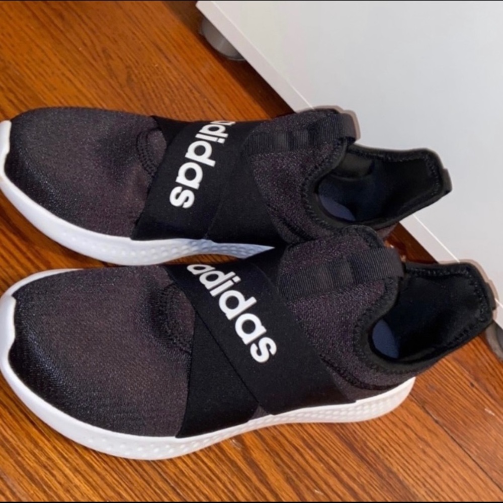 Running shoes